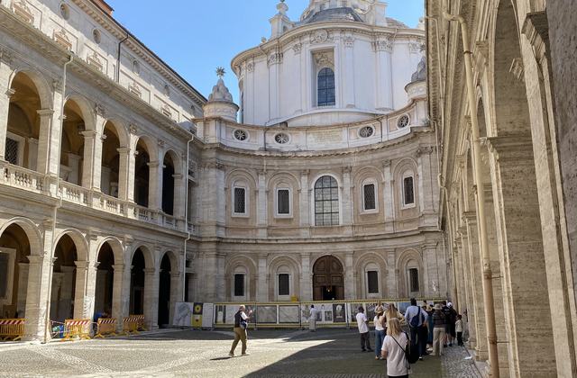 Cortile Archivio di Stato - S.Ivo alla Sapienza